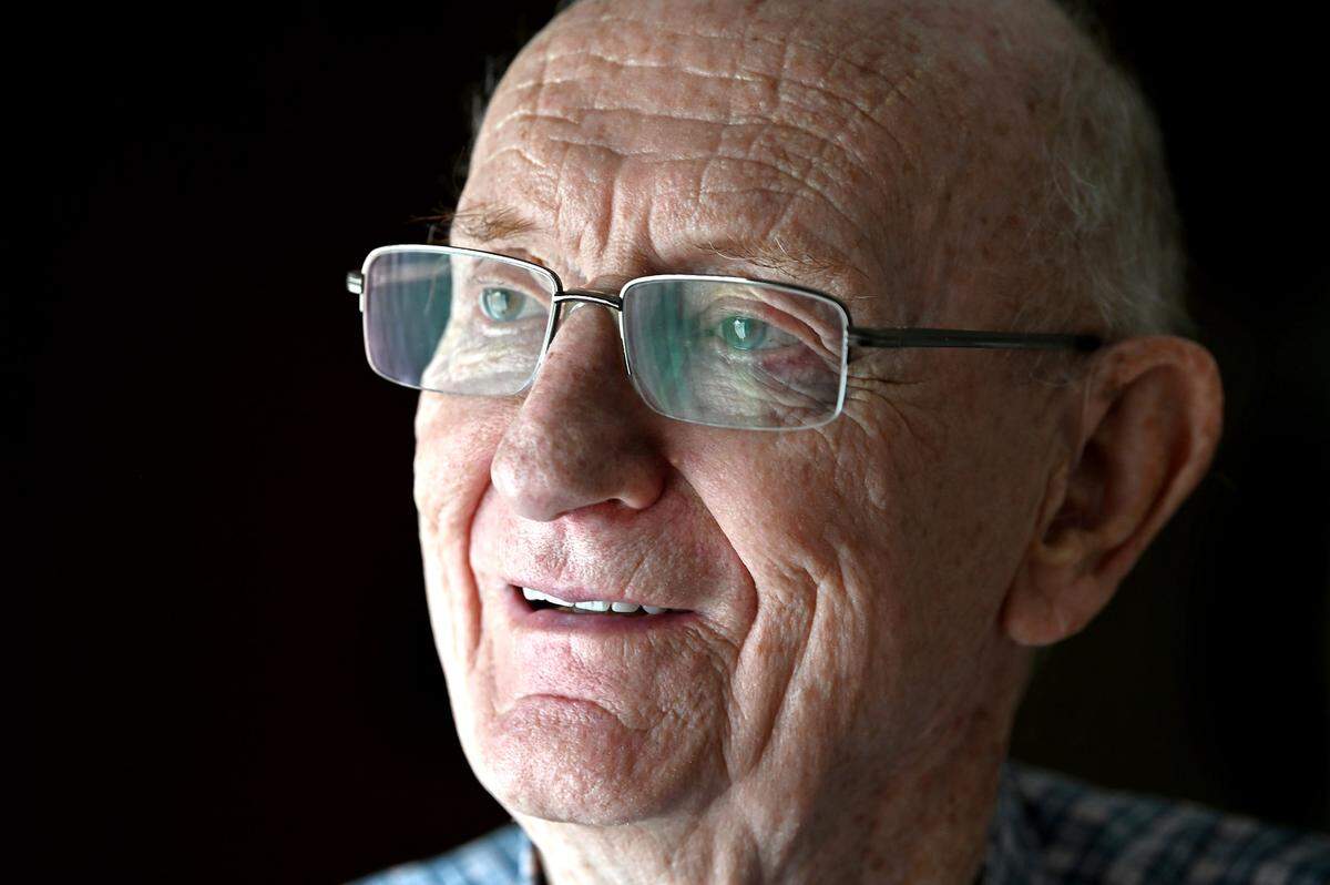 Robert O’Kelly is 82-years old and has an in-home aide that helps him with household chores. O’Kelly has neuropathy in his legs and back issues.
