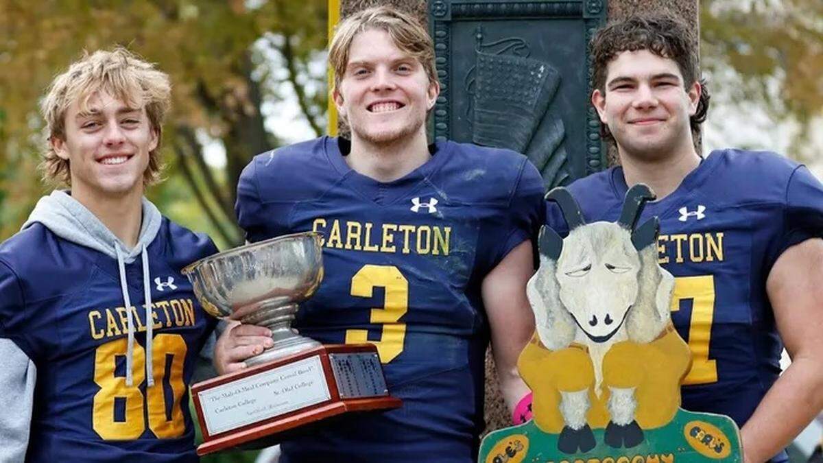 Former Ardrey Kell High QB Jack Curtis, now a senior at Carleton College in Minnesota, is battling cancer while playing.