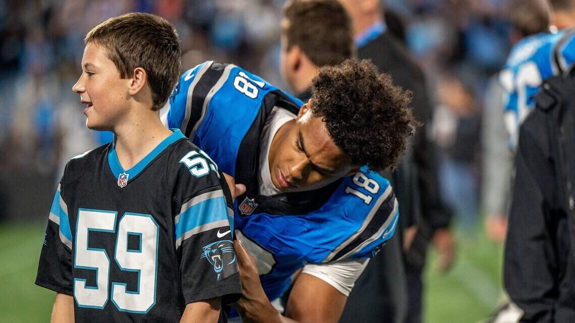 Carolina Panthers’ explosive plays in FanFest practice give fans reason to cheer