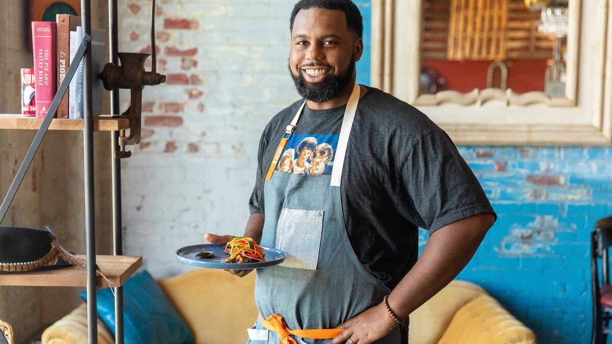 Join Greg Collier for a livestream cooking class.