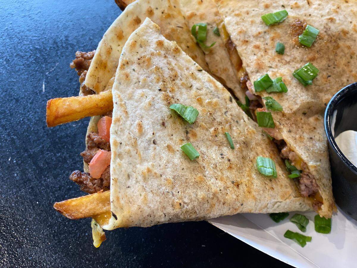 Support local restaurants on a budget. 