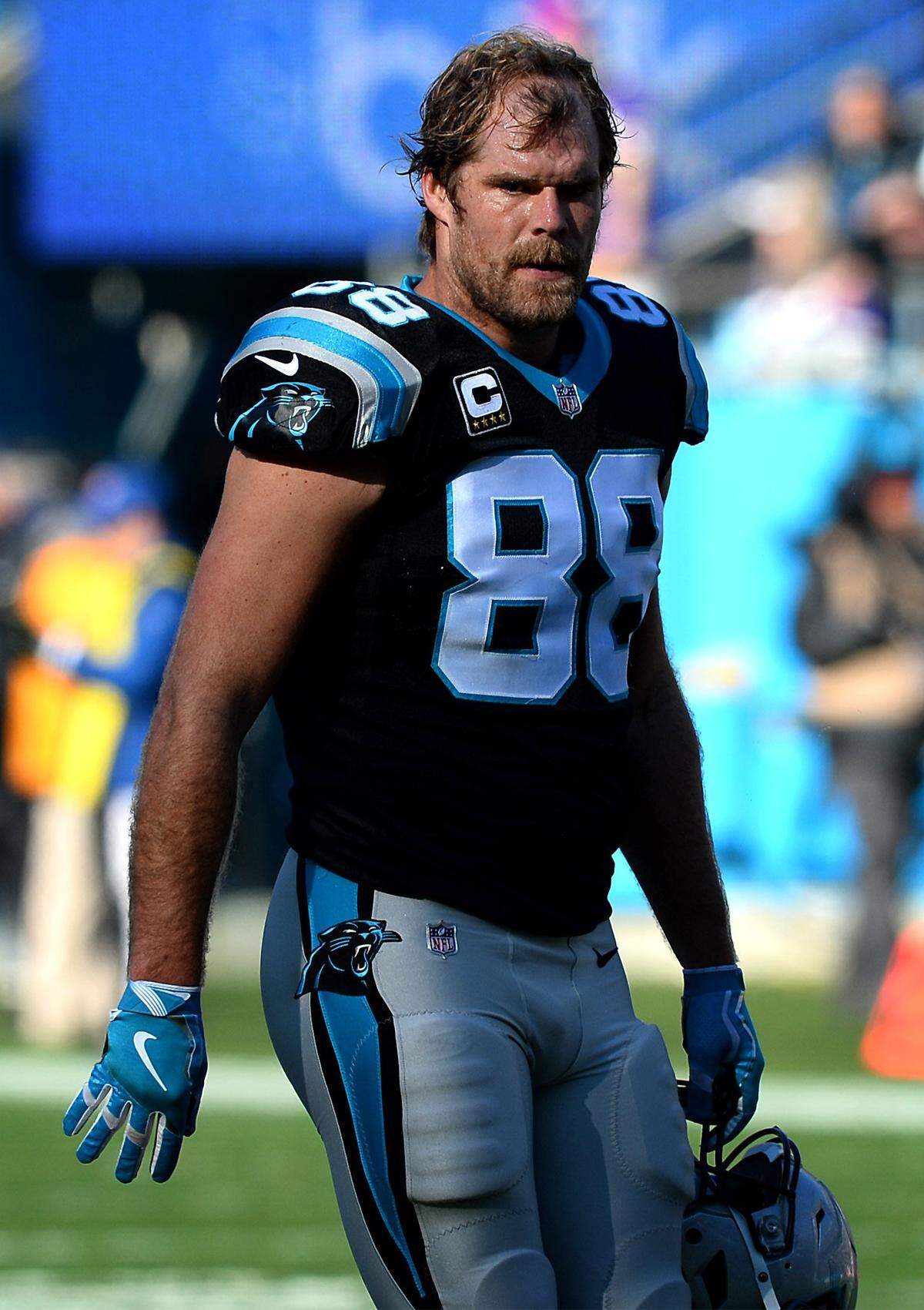 Carolina tight end Greg Olsen, 34, is now the oldest Panther on the roster. Olsen is fifth among all NFL tight ends in career receptions, with 666.