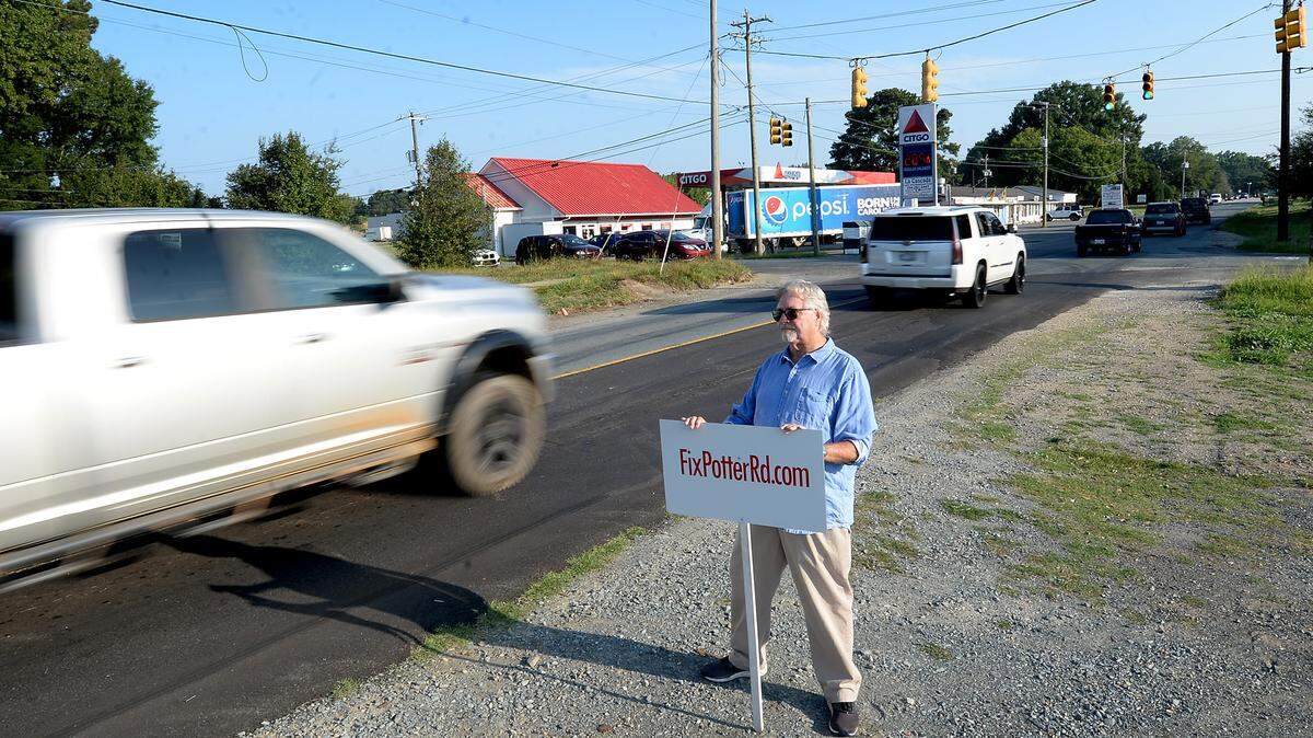 This Charlotte-area intersection saw 63 wrecks in 4 1/2 years. Why has no one fixed it?