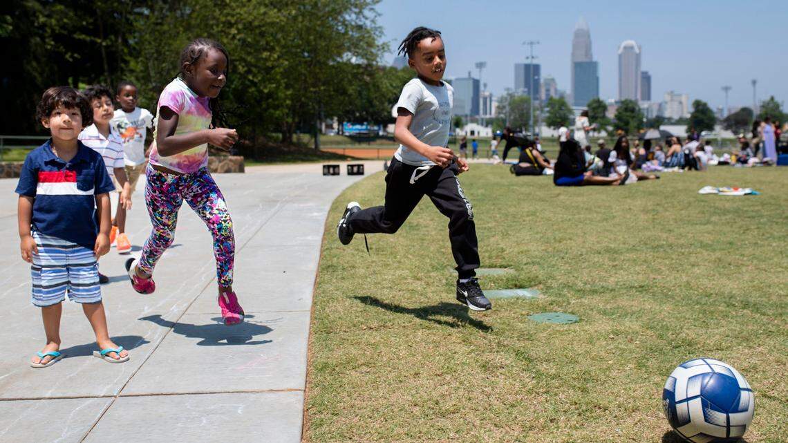 Elizabeth neighborhood guide: About restaurants, historic parks and attractions