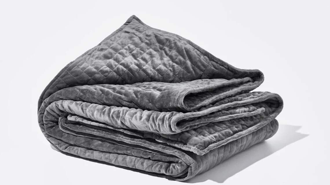 What Is the Best Weighted Blanket? Everything You Need to Know Before Buying One