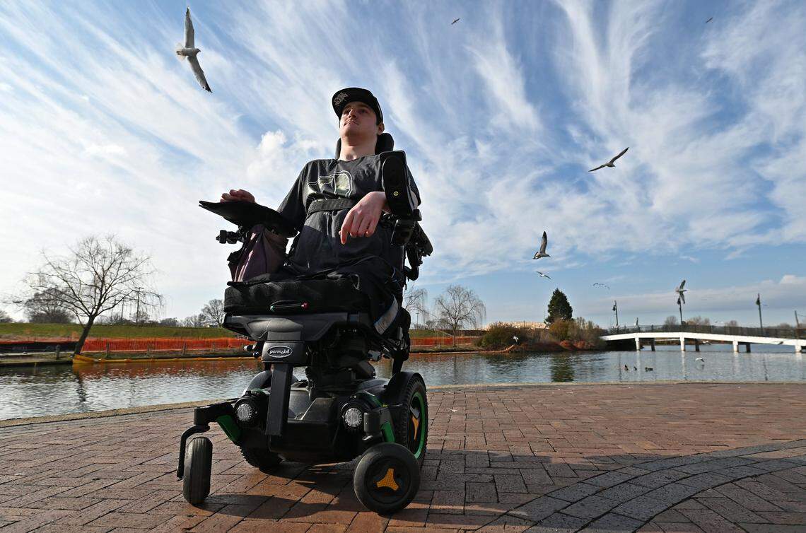 Jeremiah Manson was a teenager when he was involved in a car accident that cost him both of his legs. For most of 2021, he lived in a for-profit nursing home in Charlotte where he said residents routinely waited two or more hours to get their call bells answered. “If someone becomes short of breath or has a heart attack, they could die,” he said.