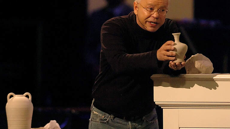 Photos: See ‘Praise the Lord’ evangelist Jim Bakker through the years