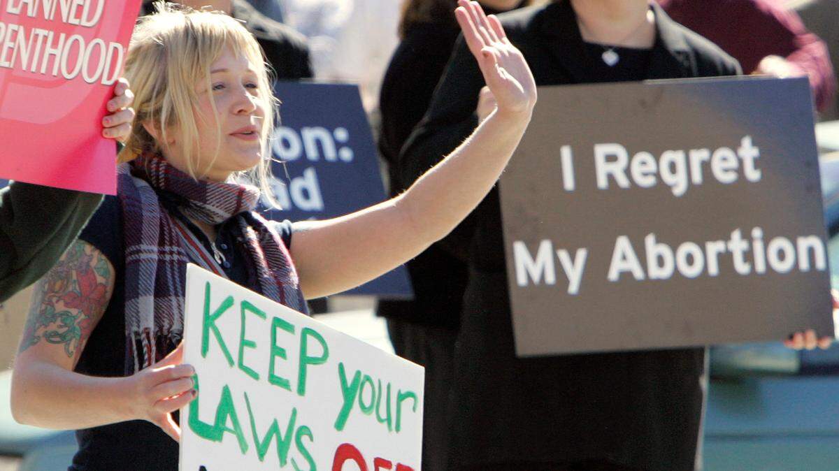 Abortion in North Carolina: A timeline of state laws that have restricted access