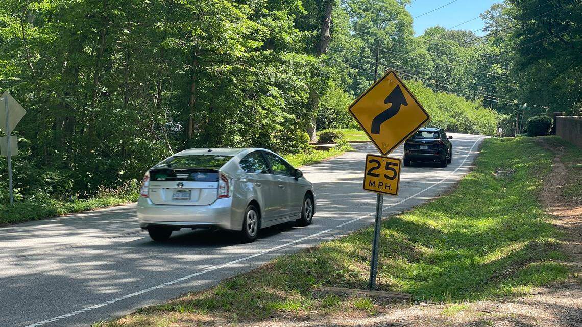 Yellow speed limit signs, such as this one on Blue Ridge Road in Raleigh, are called “advisory speed limit signs,” according to the Federal Highway Administration. They are posted for “a small portion or isolated section of a roadway (e.g., a sharp curve, an exit ramp) to inform a driver of a safe driving speed.”