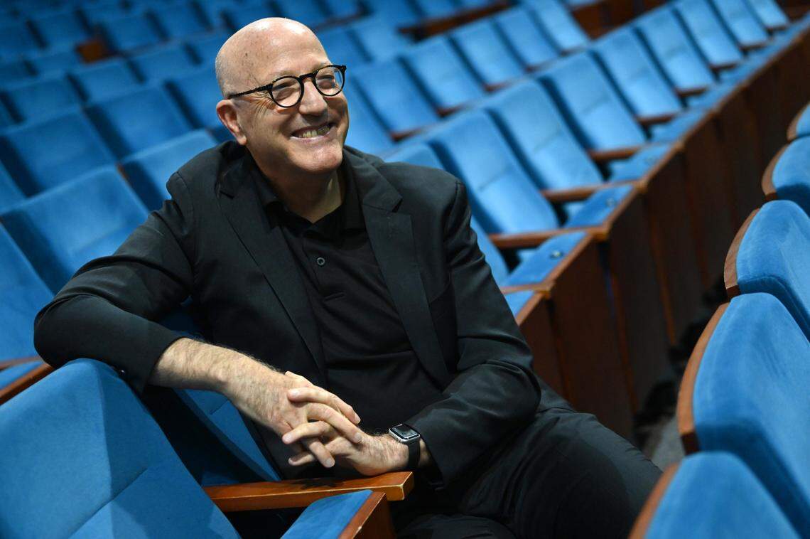 Blumenthal Arts CEO Tom Gabbard has been impressed by the immersive “Hunger Games” play in London and its new theater. 