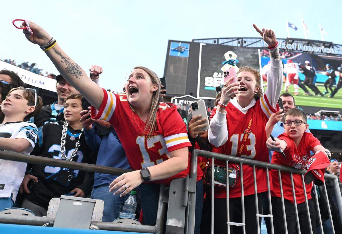 Kansas City Chiefs fans yell for tight end Travis Kelce following the team’s game against the Carolina Panthers at Bank of America Stadium in Charlotte, NC on Sunday, November 24, 2024. The Chiefs defeated the Panthers 30-27.