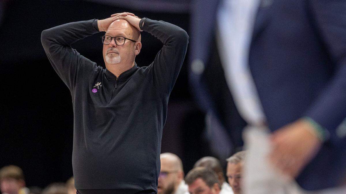 Wake Forest coach Steve Forbes reacts to a foul against his team in the first half against North Carolina during the quarterfinals of the ACC Tournament at Spectrum Center in Charlotte, N.C. 