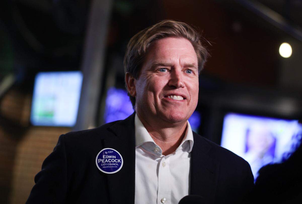 Edwin Peacock speaks during an election watch party at Selwyn Avenue Pub in Charlotte, N.C., on Tuesday November 4, 2025
