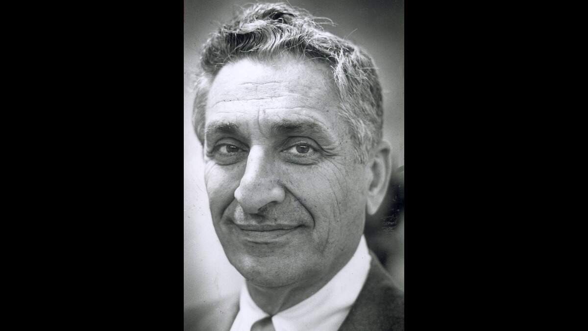 Marshall Rauch, a Gaston County Jew who was once the largest Christmas ornament maker in the world and longtime state senator, died March 18. He was 102.&nbsp;