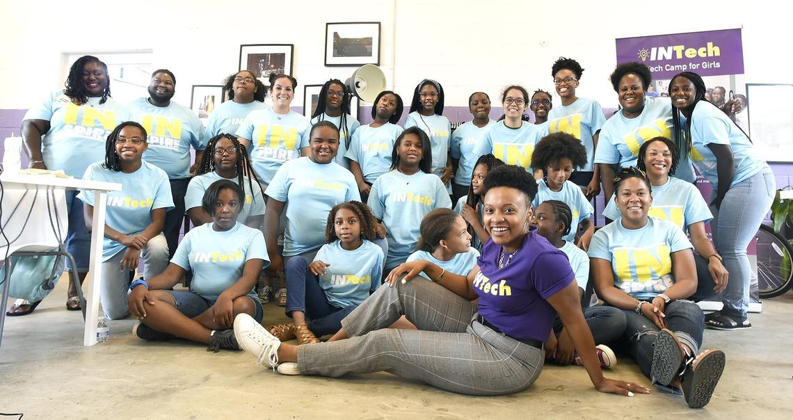 Khalia Braswell with her summer INTech camp in Charlotte.