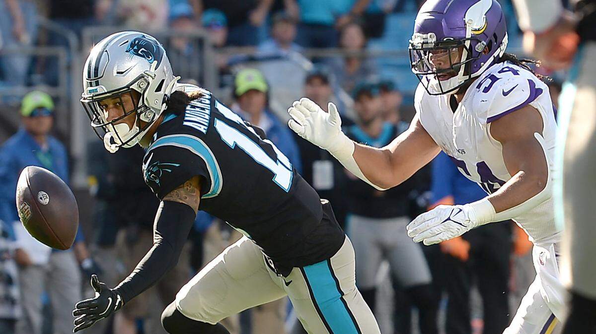 Carolina Panthers wide receiver Robby Anderson, left, is unable to catch a pass during third quarter action as Minnesota Vikings linebacker Eric Kendricks, right, applies pressure at Bank of America Stadium in Charlotte, NC on Sunday, October 17, 2021. The Vikings defeated the Panthers 34-28.