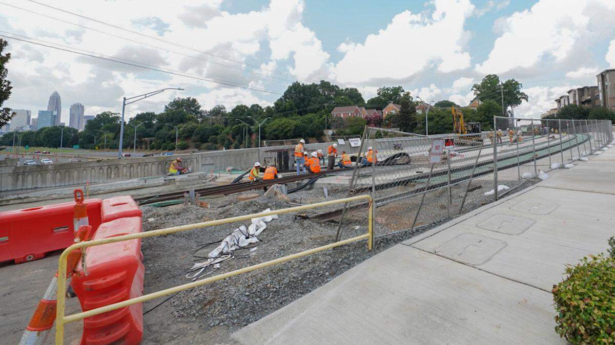 Construction on a Hawthorne Lane bridge in 2020.