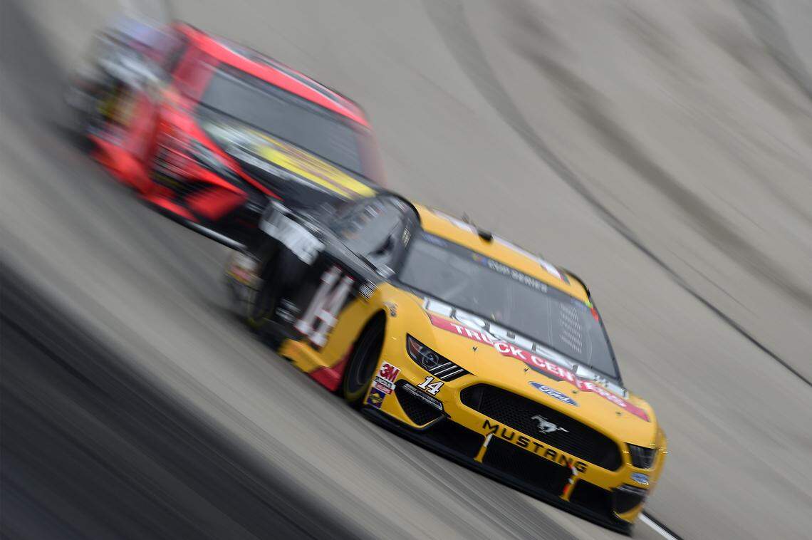 FORT WORTH, TEXAS - OCTOBER 28: Clint Bowyer, driver of the #14 Rush Truck Centers/Cummins Ford, drives during the NASCAR Cup Series Autotrader EchoPark Automotive 500 at Texas Motor Speedway on October 28, 2020 in Fort Worth, Texas. (Photo by Jared C. Tilton/Getty Images)