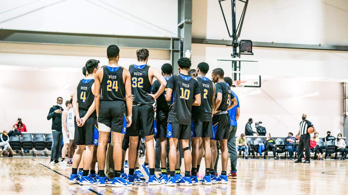 The Victory Christian boys basketball team