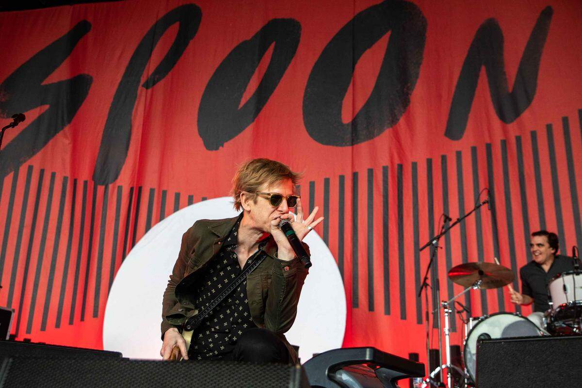 Spoon’s frontman Britt Daniel performs at PNC Music Pavilion on Sunday night.