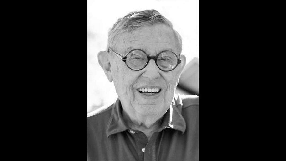 Fred Corriher, former president of Catawba College, knew he was dying of bladder cancer. But he told his doctor he had to make it to May 2021.