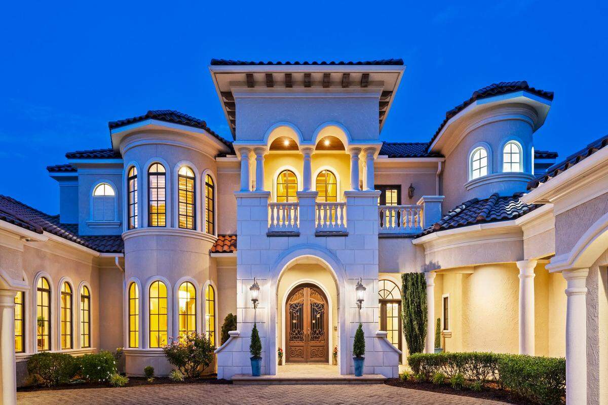 Shown is the entrance to the mansion
