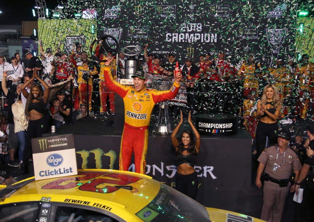 Joey Logano passed Martin Truex Jr. for the lead with less than 20 laps left in this season’s NASCAR Cup Series championship race at Homestead-Miami Speedway.