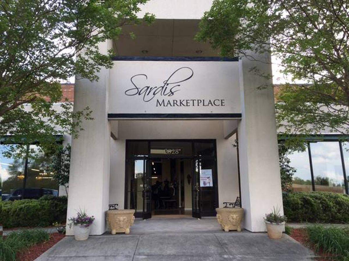 The 20,000-square-foot consignment and vendor shop Sardis Marketplace at Crown Centre Drive opened eight years ago. It is closing Dec. 31.