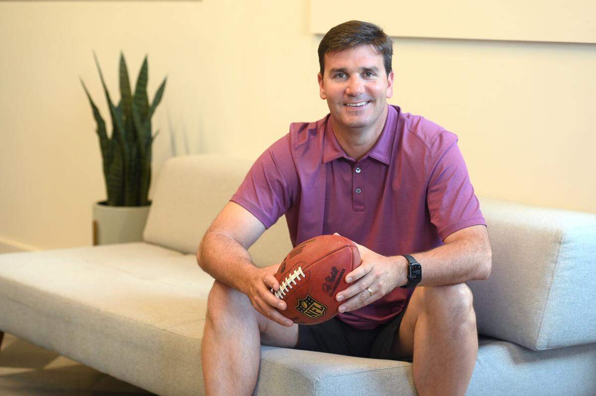 In the only previous time the Carolina Panthers played the Rams in the playoffs, former Carolina Panthers quarterback Jake Delhomme led the team to a double-overtime upset playoff win 22 years ago.
