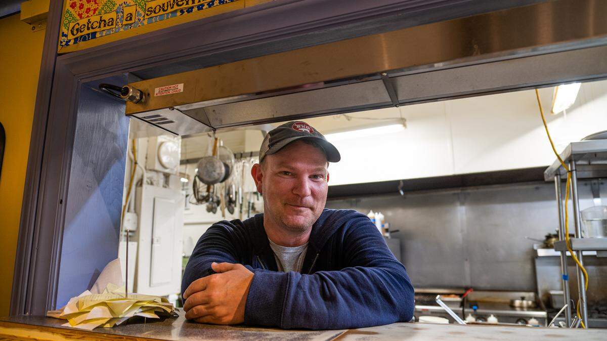 Lewis Donald has shared his chili cookoff recipe for Sweet Lew’s BBQ’s entry in the first Frank’s Chili Fest.
