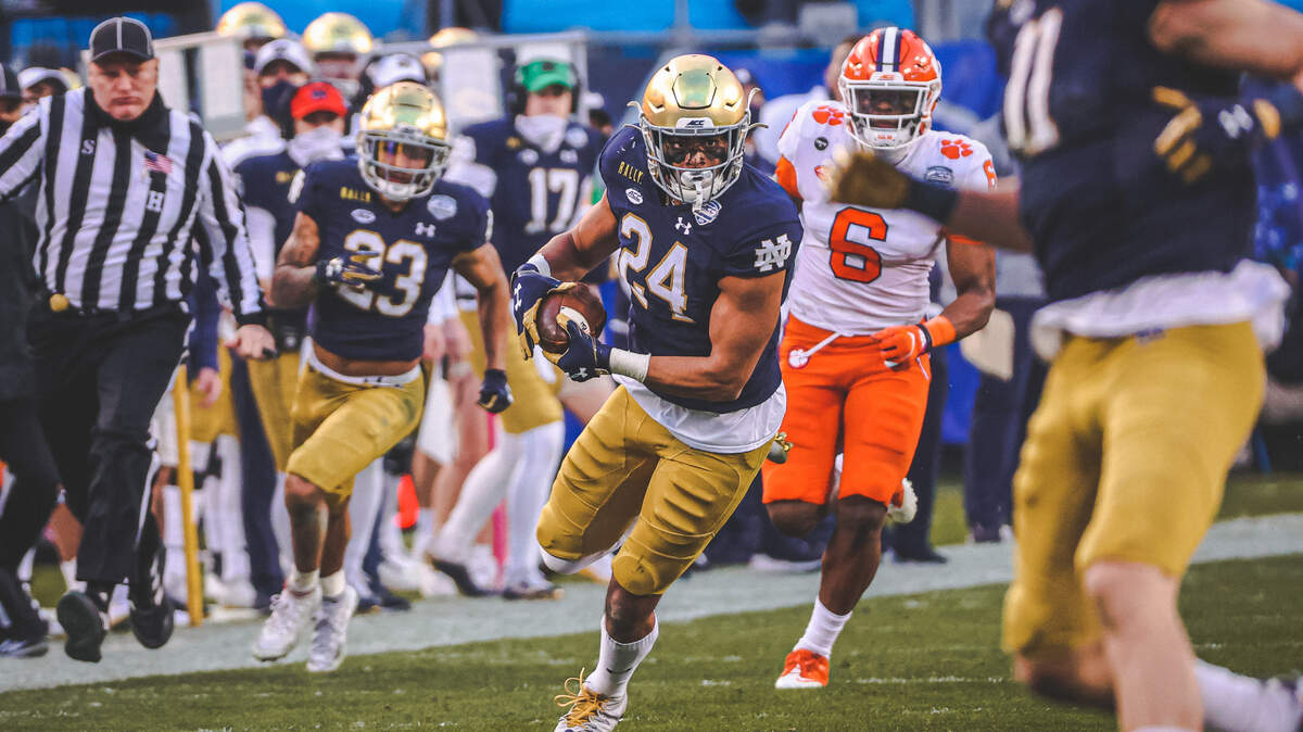 Notre Dame tight end Tommy Tremble (24) was drafted by the Carolina Panthers in the third round.