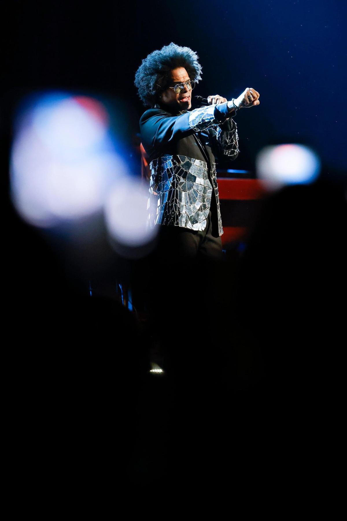 Maxwell performs on stage during The Night Tour at the Spectrum Center in Charlotte, N.C., Thursday, March 17, 2022.