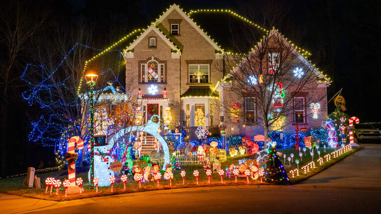 Photos: 2024 Best Holiday Displays — 10996 Sunstone Circle, Davidson