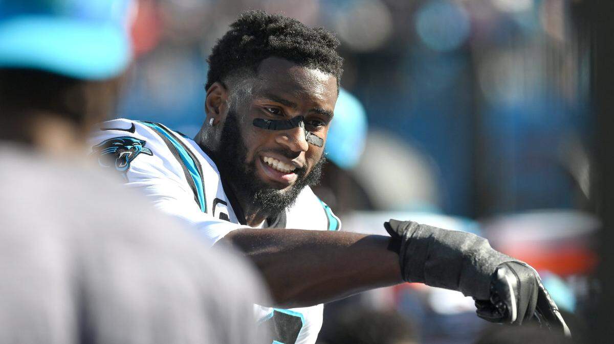 Carolina Panthers defensive end Brian Burns speaks to his teammates on the bench during a break against the Tampa Bay Buccaneers at Bank of America Stadium in Charlotte, NC on Sunday, October 23, 2022. The Panthers defeated the Buccaneers 21-3.