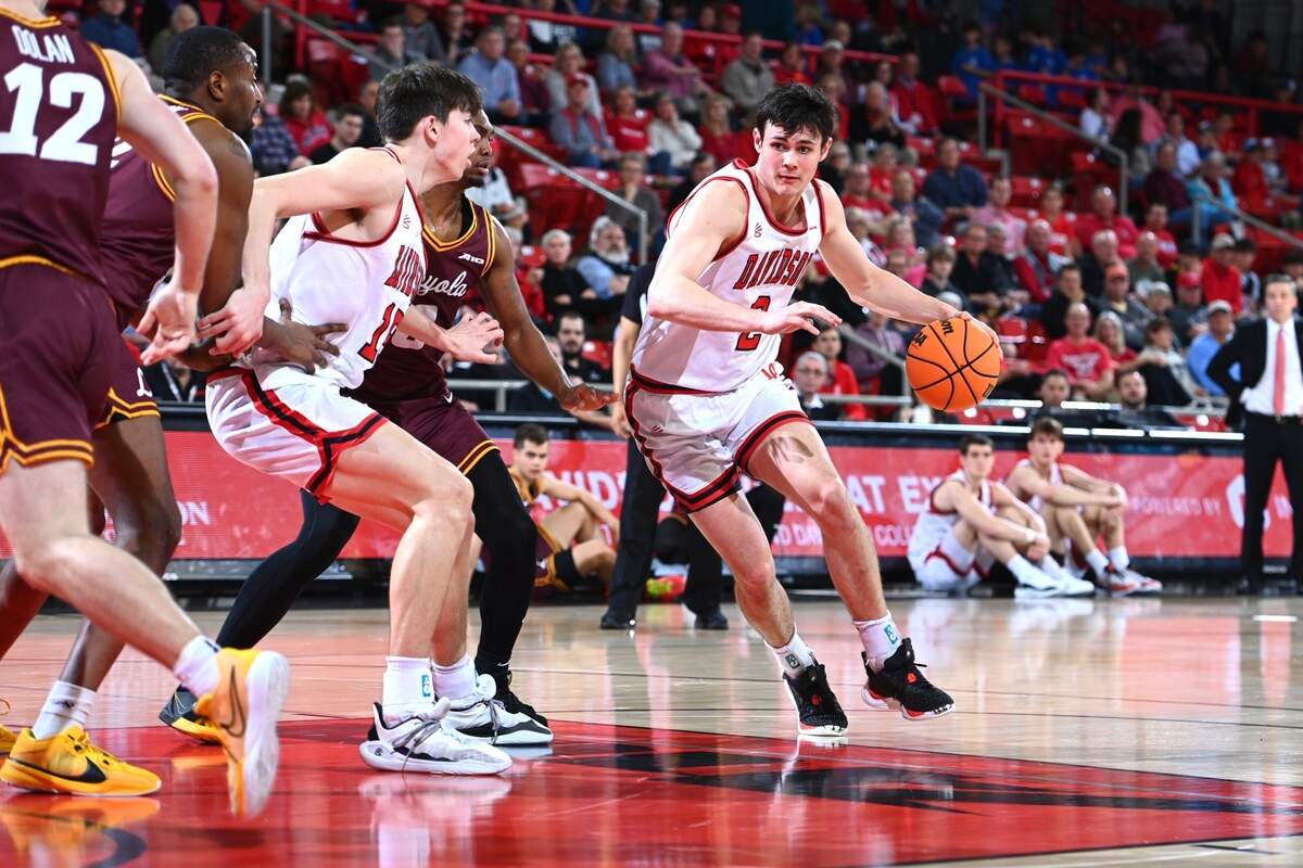 Davidson men’s basketball guard Bobby Durkin attacks the basket in the Wildcats’ 69-59 loss to Loyola Chicago in John M. Belk Arena on Tuesday, March 6, 2024.