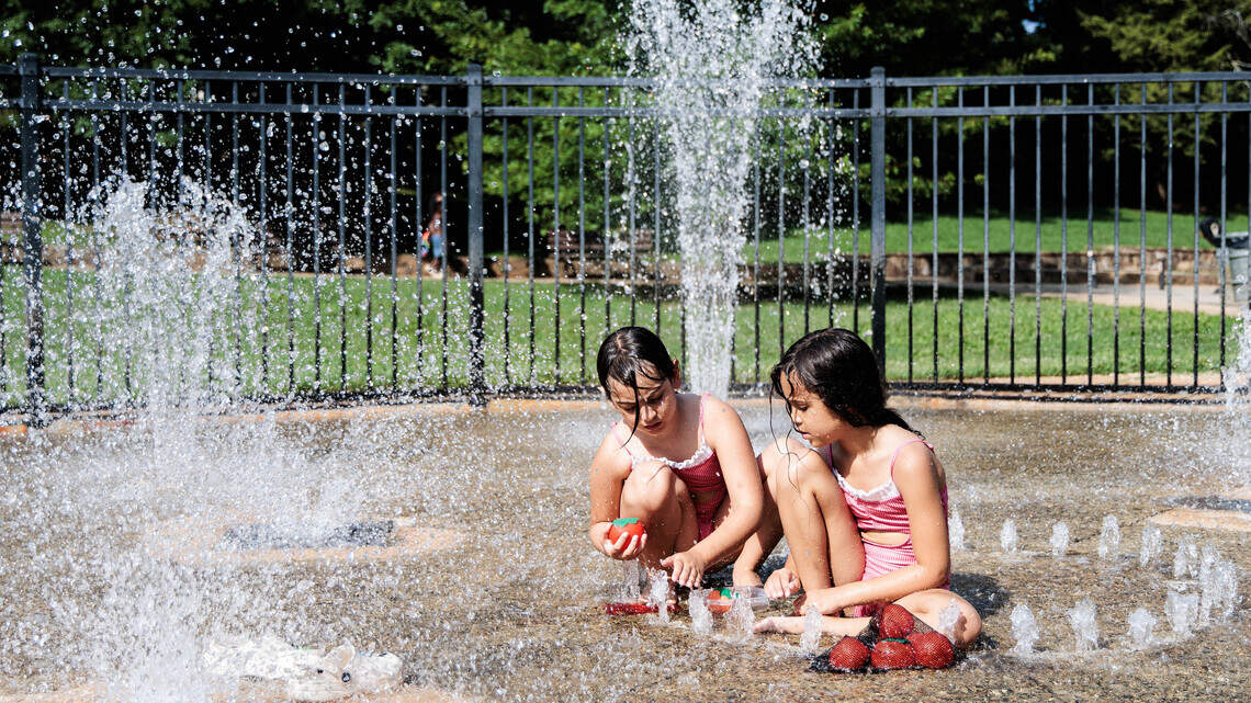 Beat the heat: Charlotte opens sites to stay cool during dangerous weekend temps