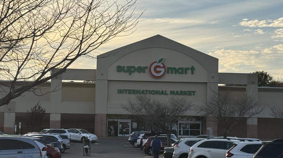 ‘Felt helpless’: Unease lingers after Border Patrol arrest at Pineville Super G