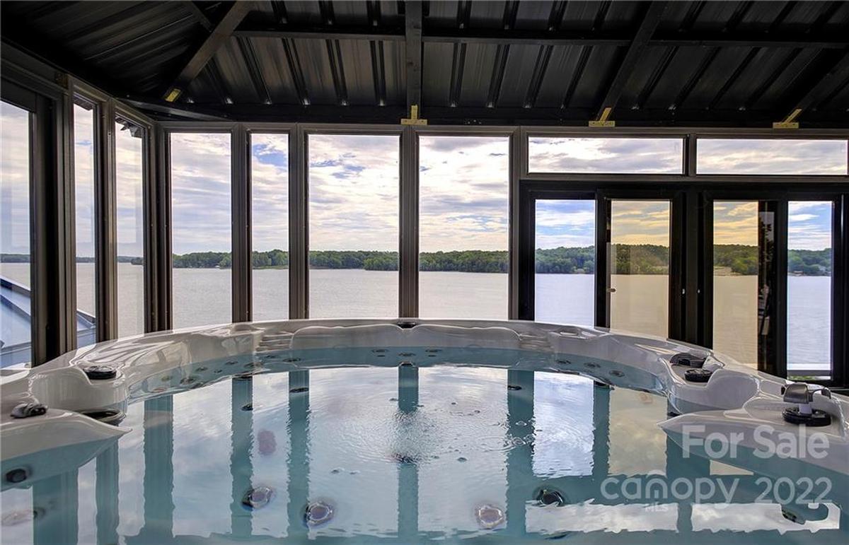 A jacuzzi in the mansion is shown.