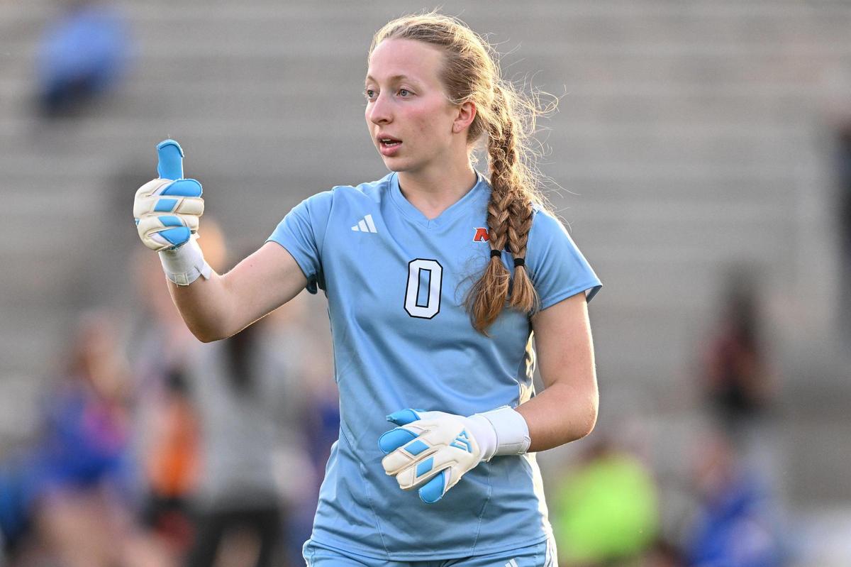 Marvin Ridge’s Molly Estes (0) gives a thumbs up prior to a varsity soccer match against Providence Day, Tuesday, March 25, 2025, in Charlotte, N.C. (Charlotte Observer/Matt Kelley)