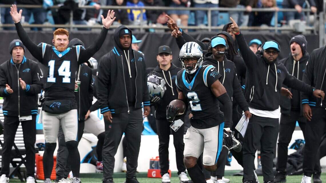 Jackson’s injury symbolizes mess Panthers are in — and the opportunity they have