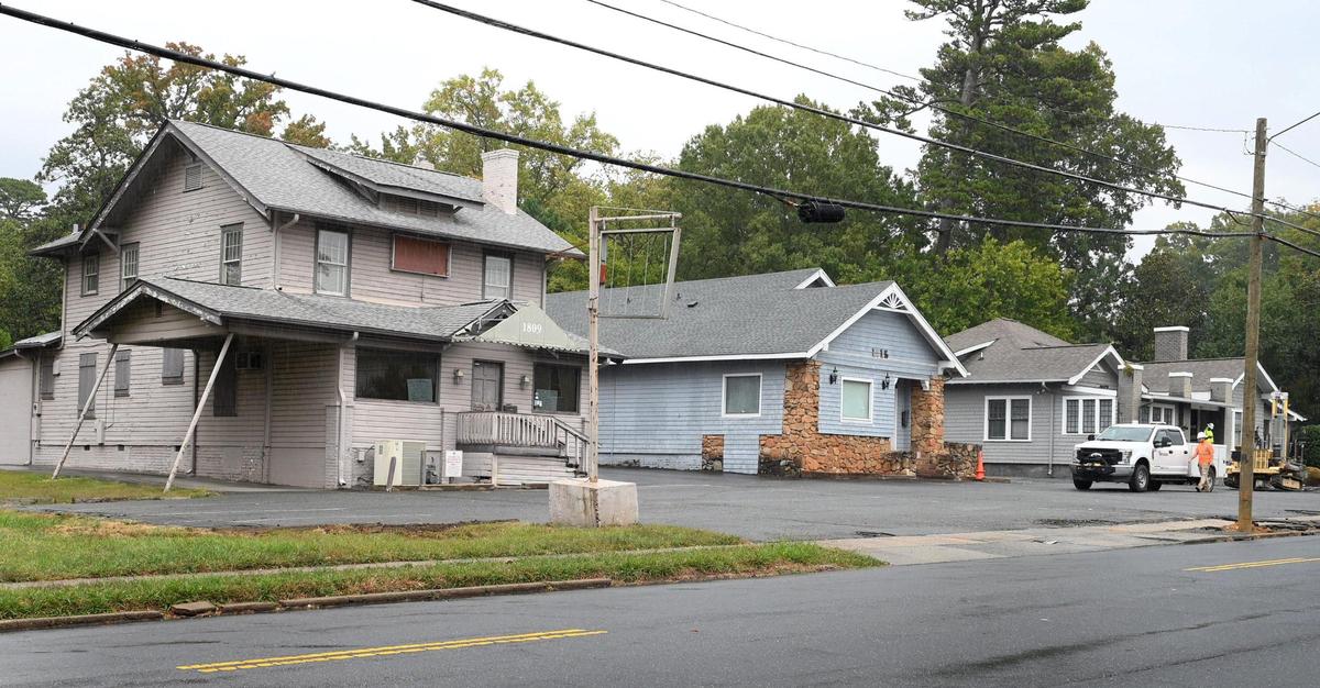 These buildings previously stood along E. 7th Street in Charlotte’s Elizabeth neighborhood. A Chicago-based developer is in discussions with the neighborhood about a new mixed-use project.