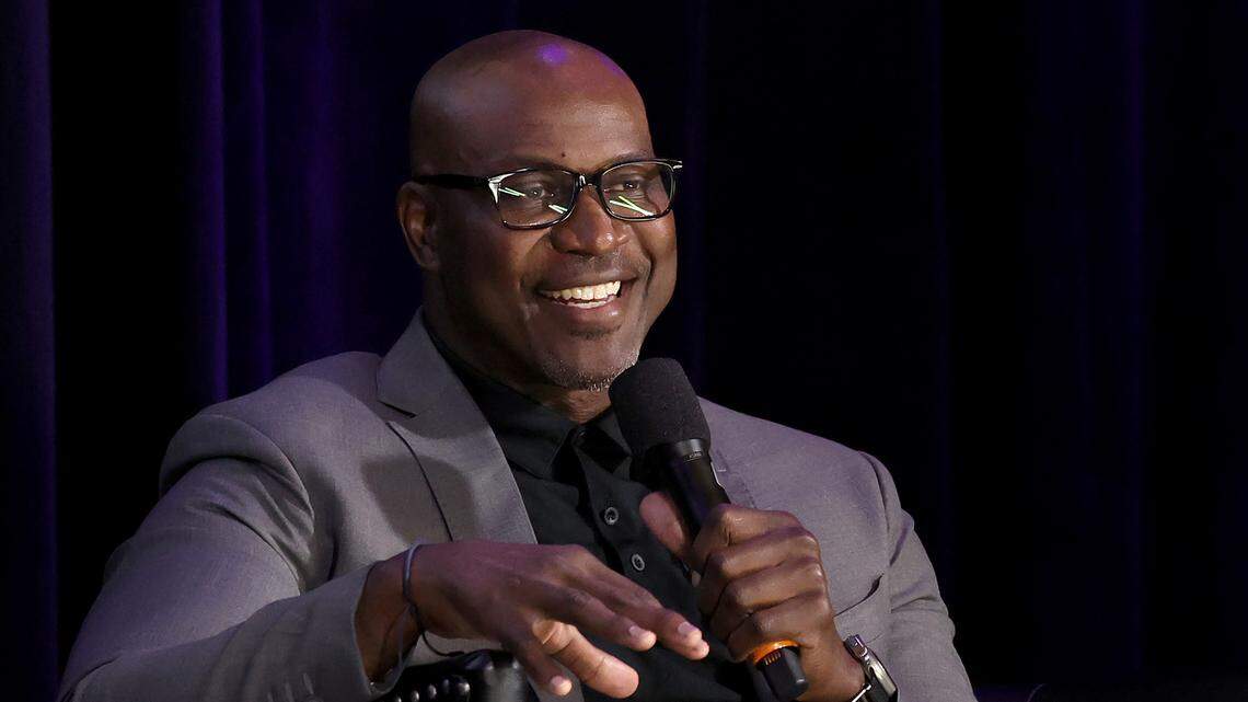 Why these Carolina Panthers remind Al Wallace of the franchise’s early 2000s era