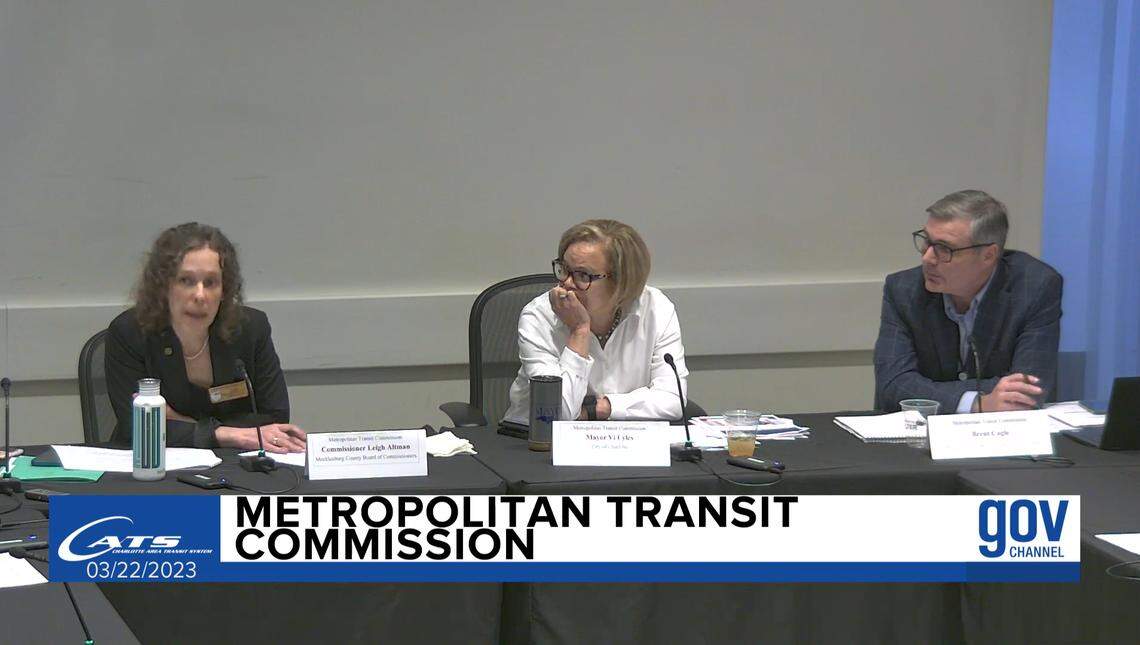 Mecklenburg County Commissioner Leigh Altman speaks Wednesday during a Metropolitan Transit Commission meeting that focused on questions arising from a May 2022 Blue Line derailment. To Altman’s right are Charlotte Mayor Vi Lyles and interim CATS CEO Brent Cagle.