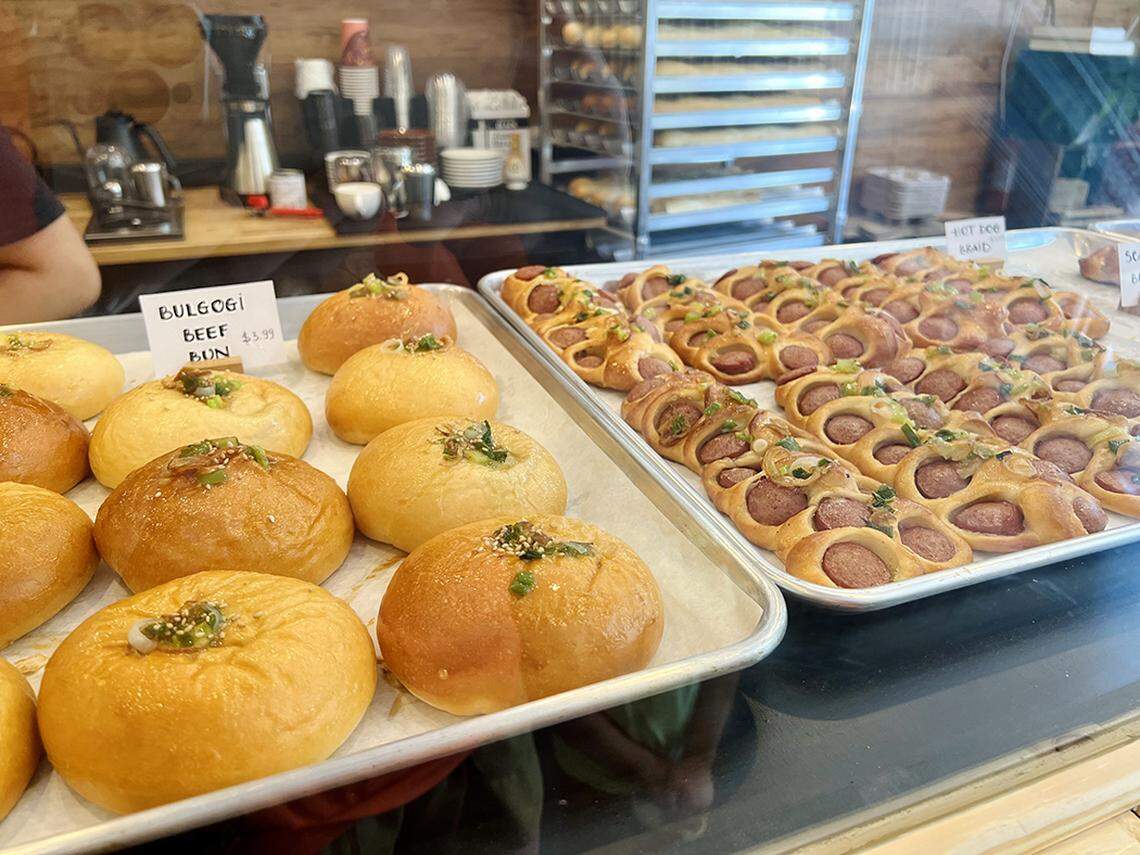 220C Banh Mi’s savory buns include bulgogi beef and hot dog options.