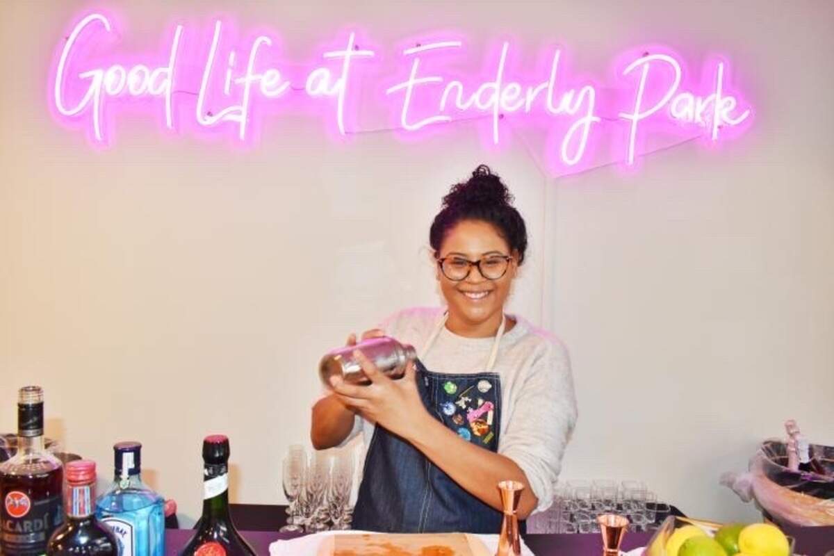 Charlotte mixologist Yashira Mejia said smoked cocktails are trending because they’re aesthetically pleasing and carry a wow factor.