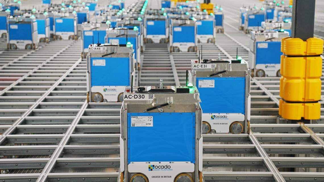Kroger Co., parent company of Matthews-based Harris Teeter, will open a new customer fulfillment center in Concord, powered by the Ocado Group.