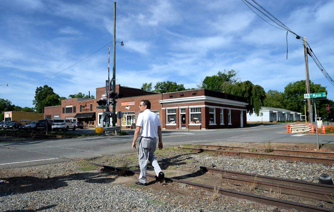 Huntersville Mayor John Aneralla is opposed to a proposed 1-cent mobility tax to fund Charlotte’s big transportation plans. He doubts the Red Line will come to fruition.