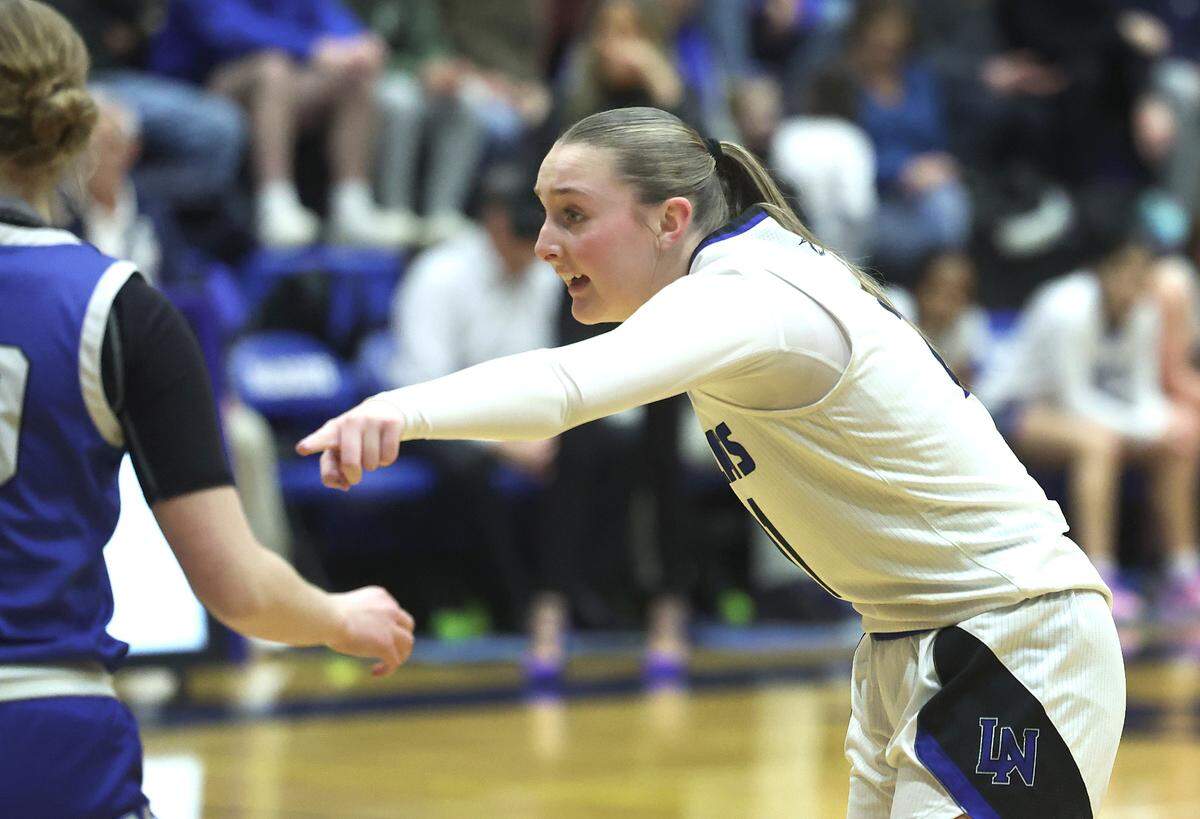 Lake Norman’s Alexis Shehan gives directions to her teammates during action against Mooresville on Wednesday, January 22, 2025 at Lake Norman High School.