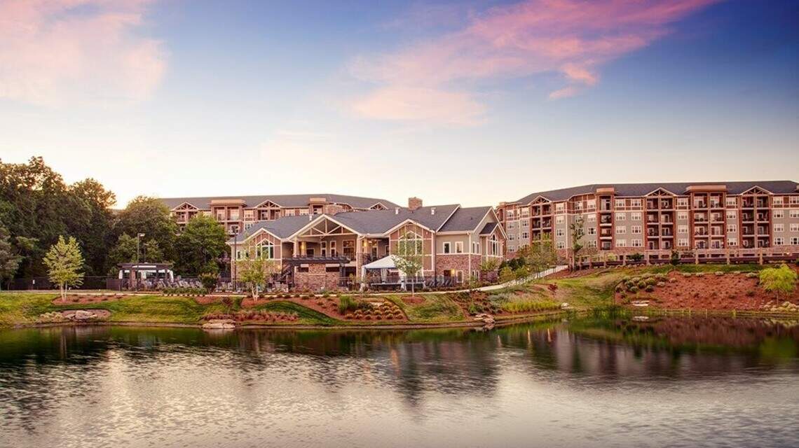 A gastropub and two other businesses are opening in Lake Norman community