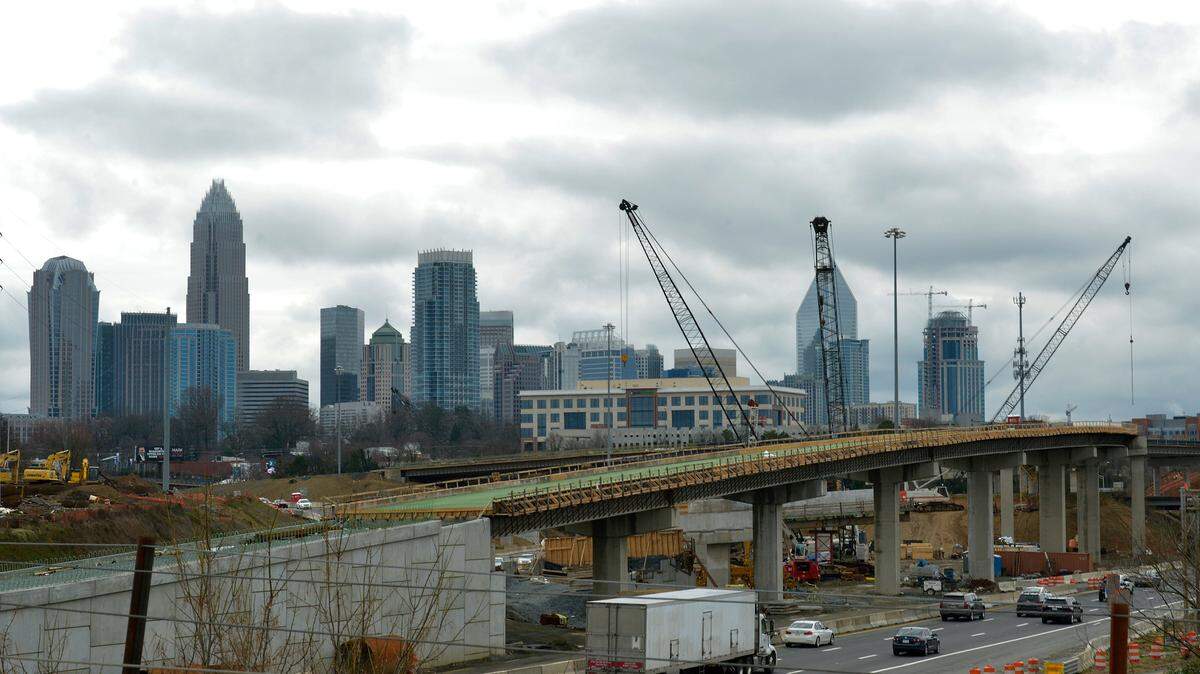 Photo taken in December of I-277 bridge work in uptown Charlotte in the vicinity of Brookshire Freeway and 10th St. The North Carolina Department of Transportation has reduced traffic to one lane on the Interstate 277 loop as crews work on bridges on the inner loop over Third, Stonewall and McDowell streets.
